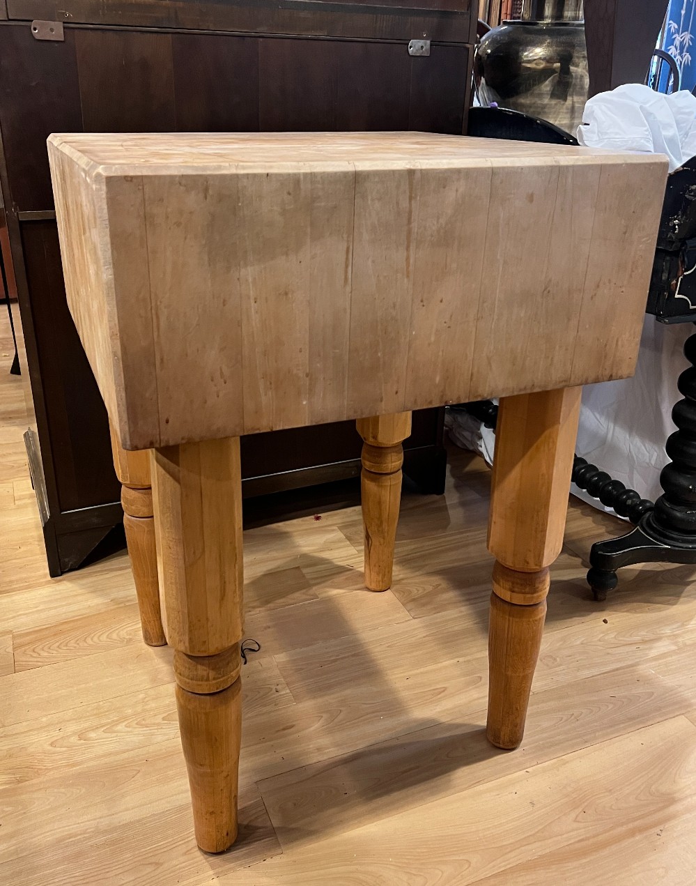 Wooden Square Chopping Block