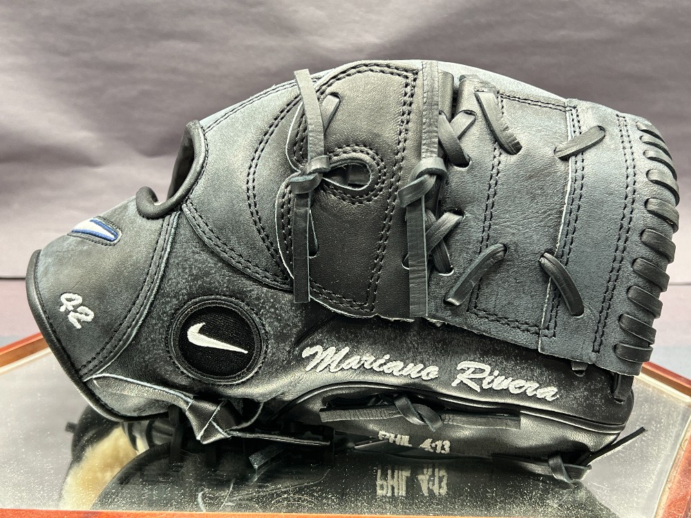 Mariano Rivera Signed Game Model Glove, 