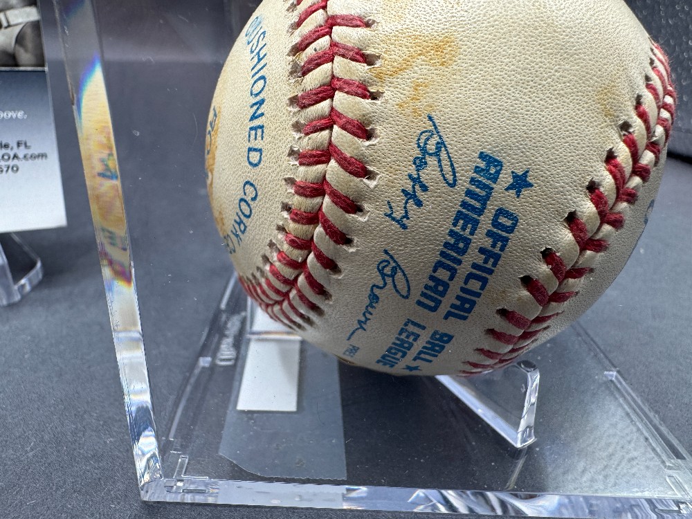 Ken Griffey Jr Autographed Rawlings Baseball, JSA