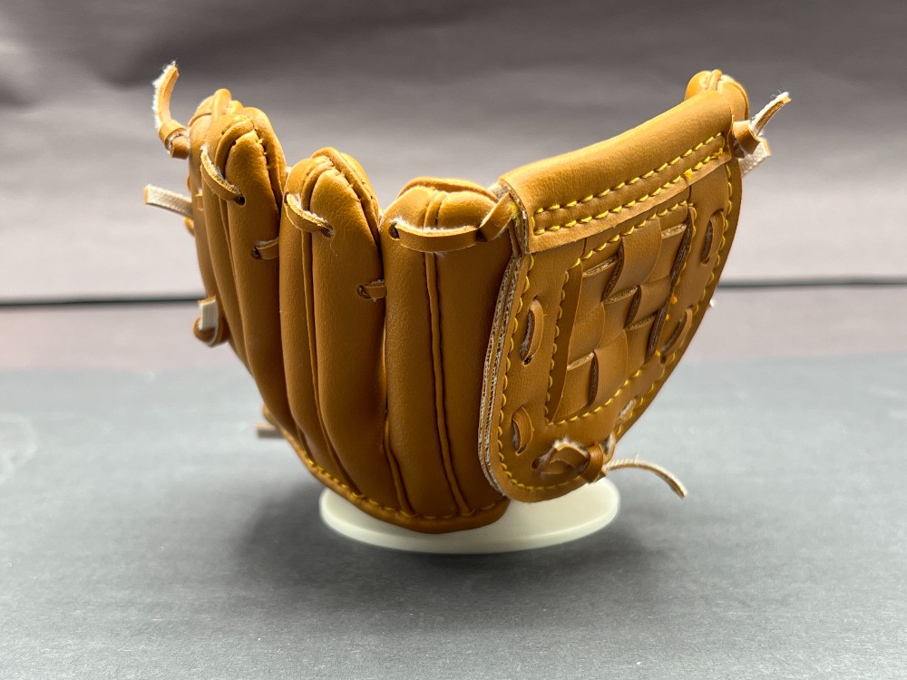Unknown Player Signed Miniature Rawlings SF Glove, 