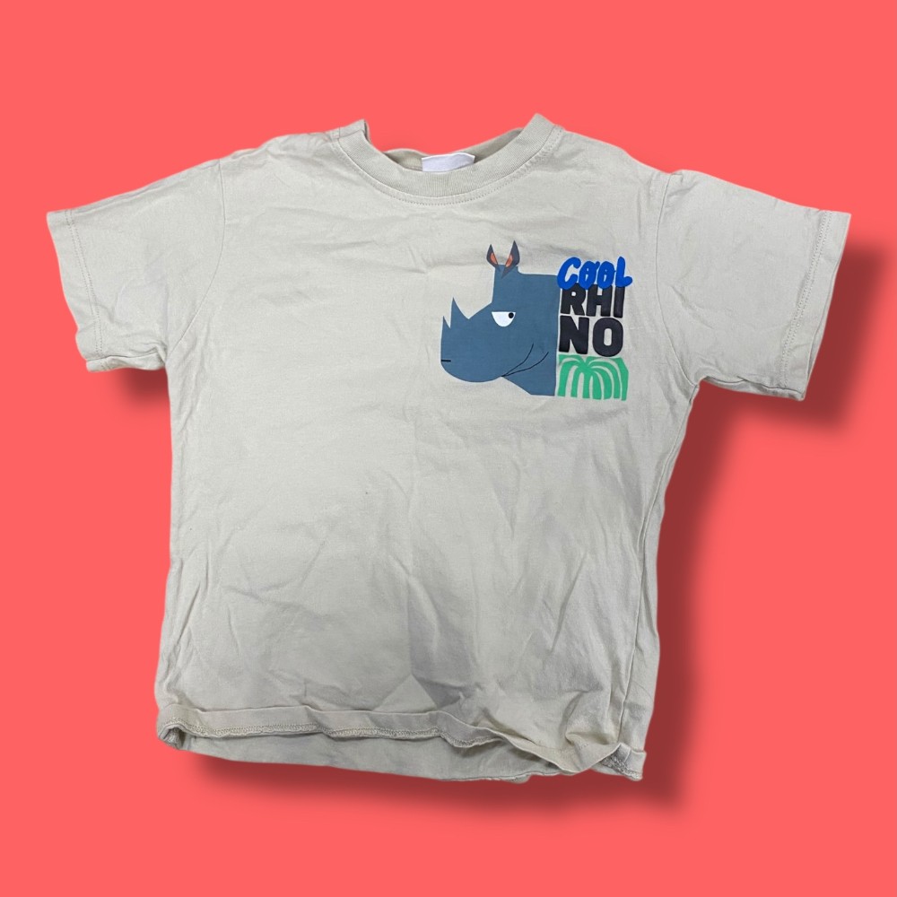 zara rhino top 4/5y