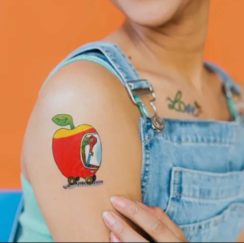 TATTLY Richard Scarry Lowly Worm