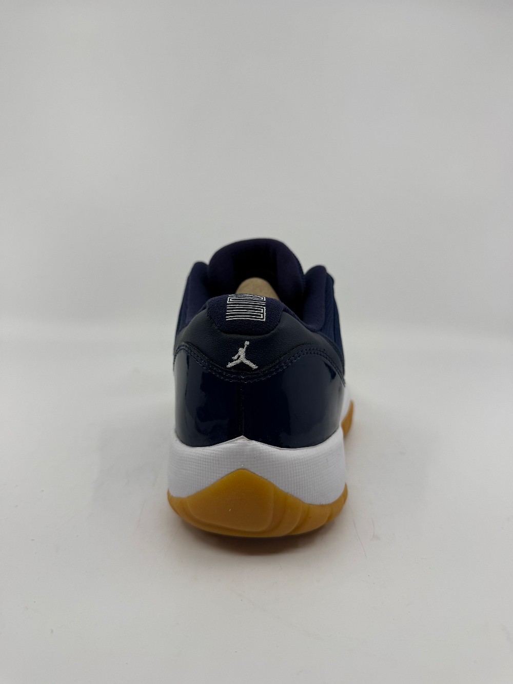 AJ 11 LOW - MIDNIGHT NAVY