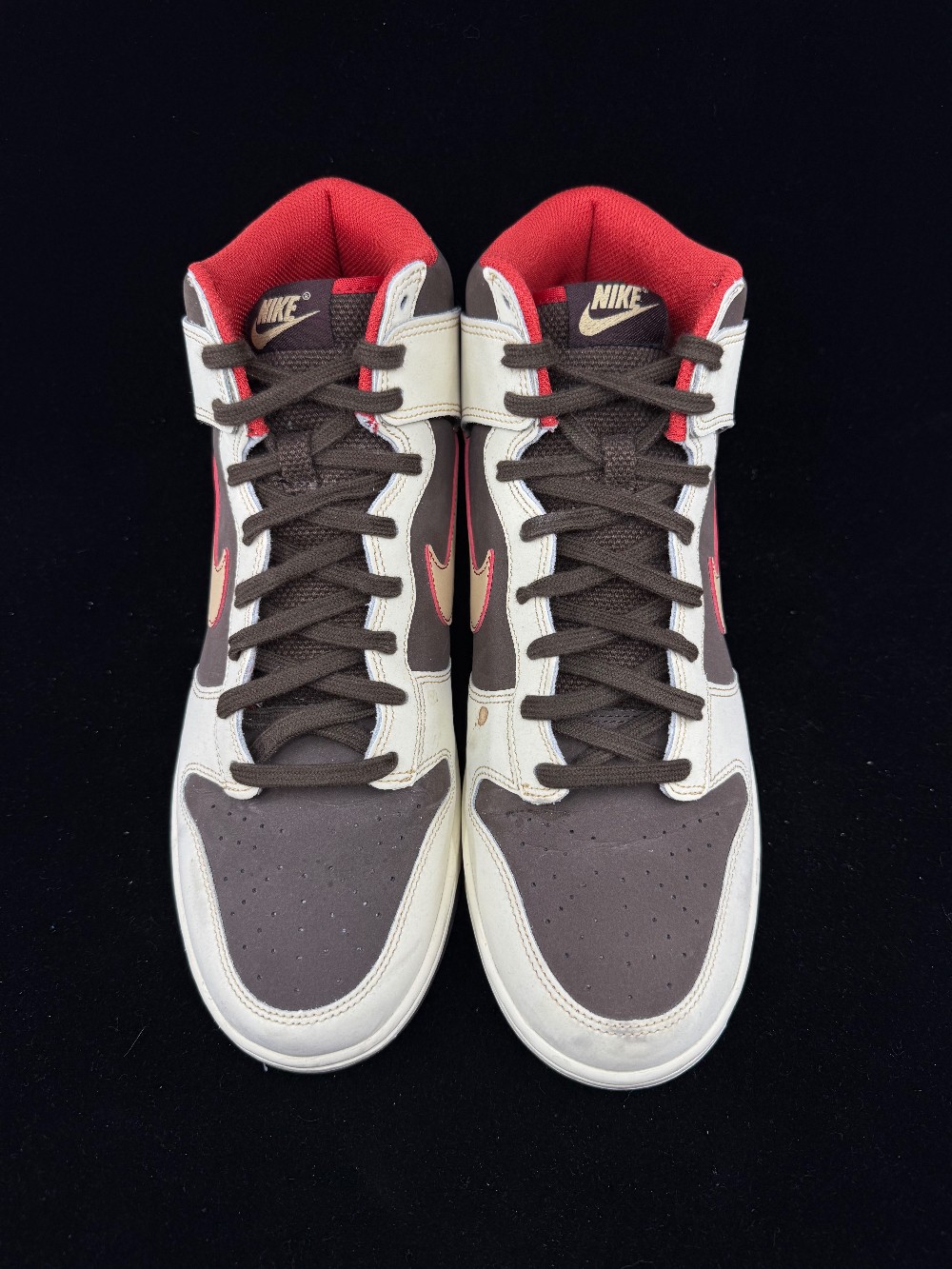 *USED* NIKE DUNK HIGH SE - BAROQUE BROWN