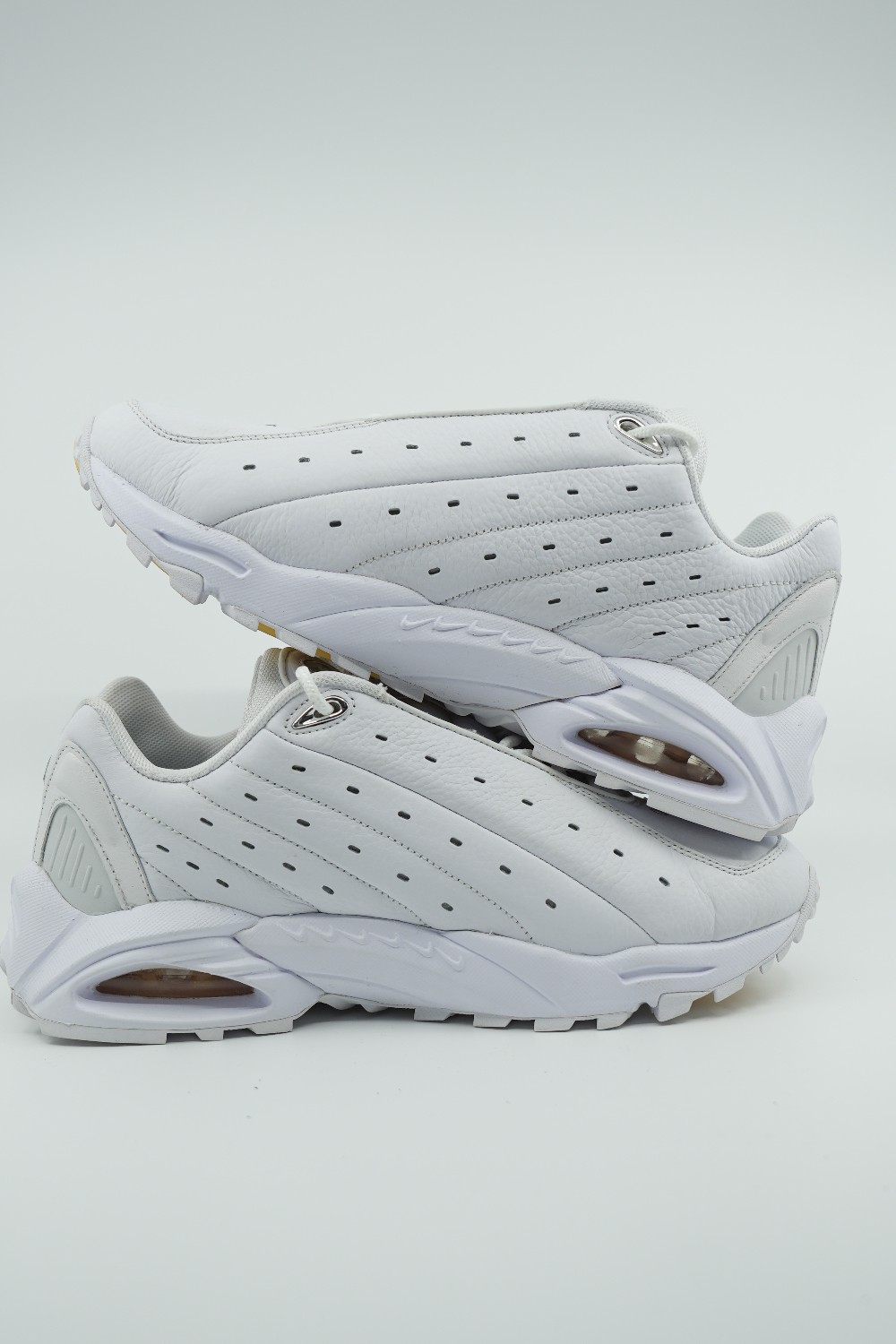 *USED* NIKE HOT STEP AIR TERRA X DRAKE X NOCTA - WHITE