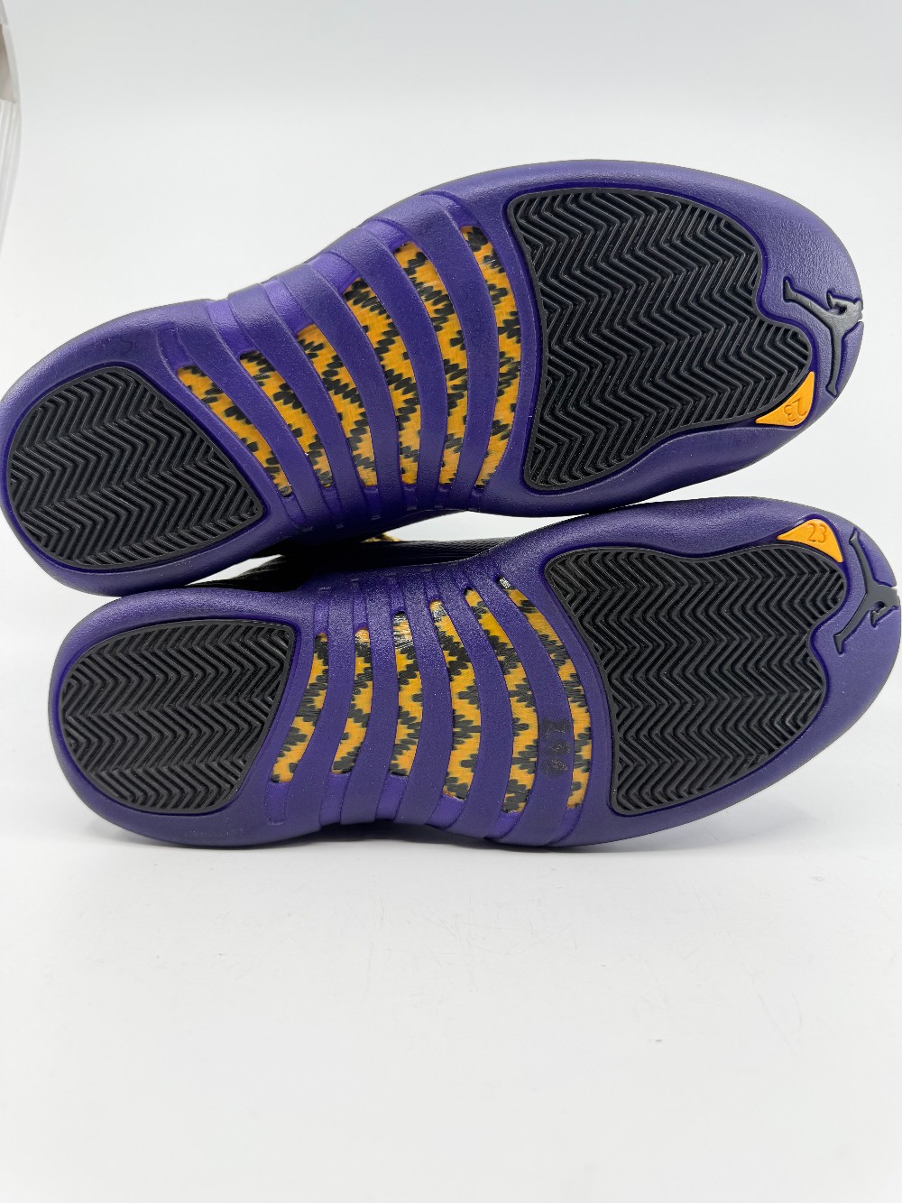 AJ 12 - FIELD PURPLE