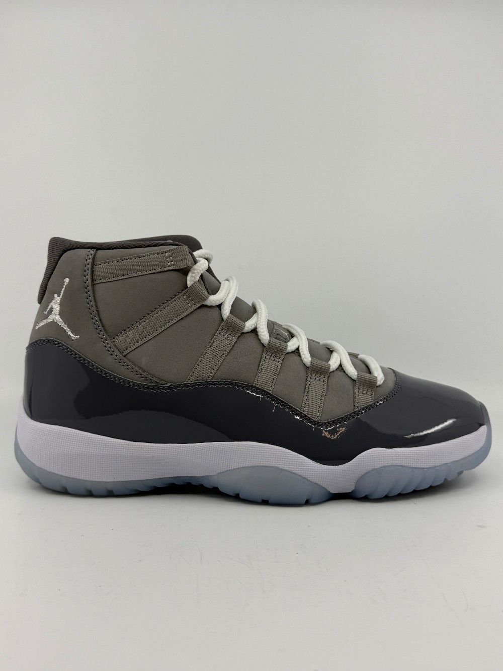 AJ 11 - COOL GREY (2021)