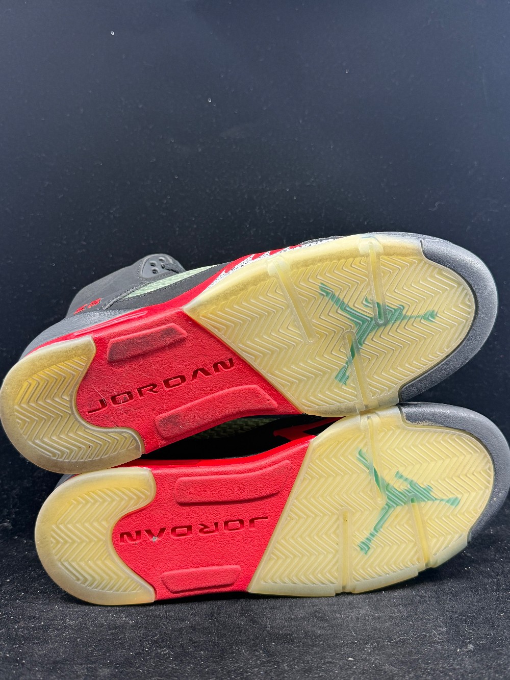 *USED* AJ 5 (GS) - TOP 3