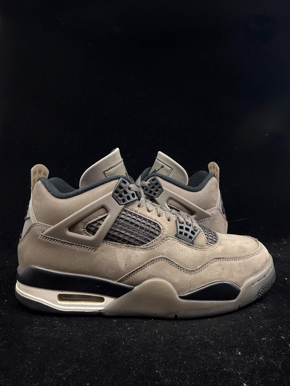 *USED* AJ 4 - CAVE STONE
