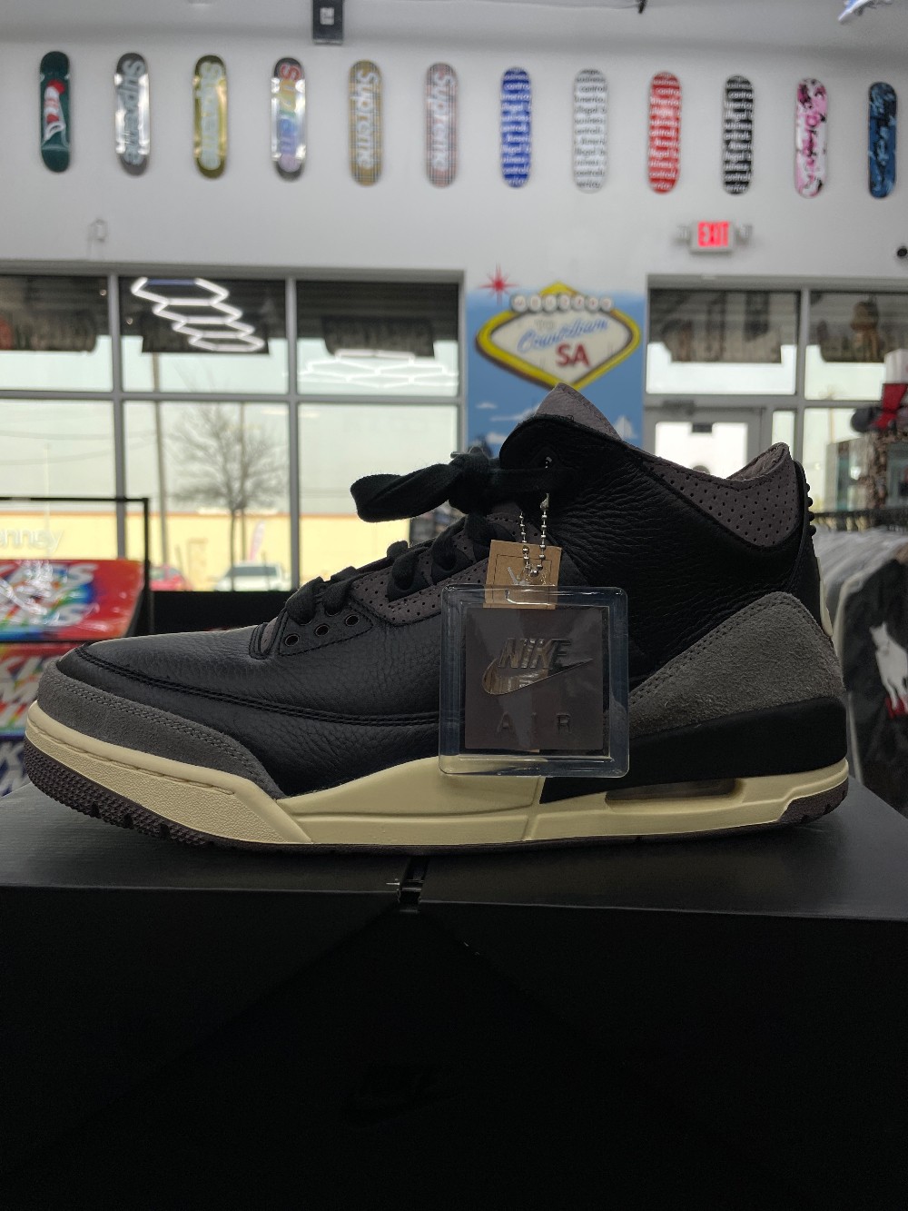 AJ3
