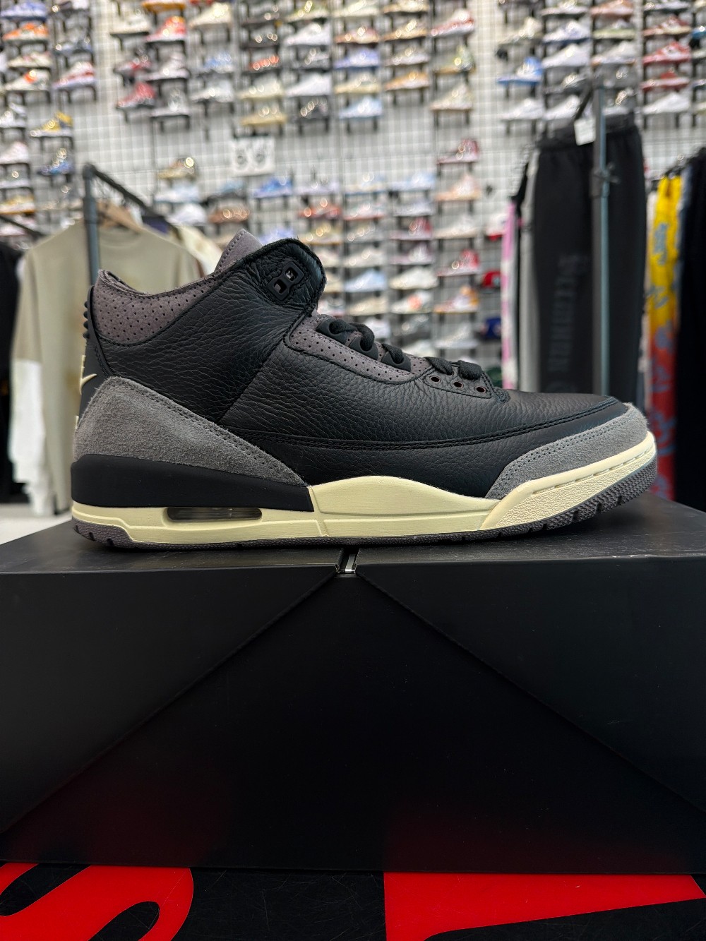 AJ 3 (W) - WHILE YOU WERE SLEEPING