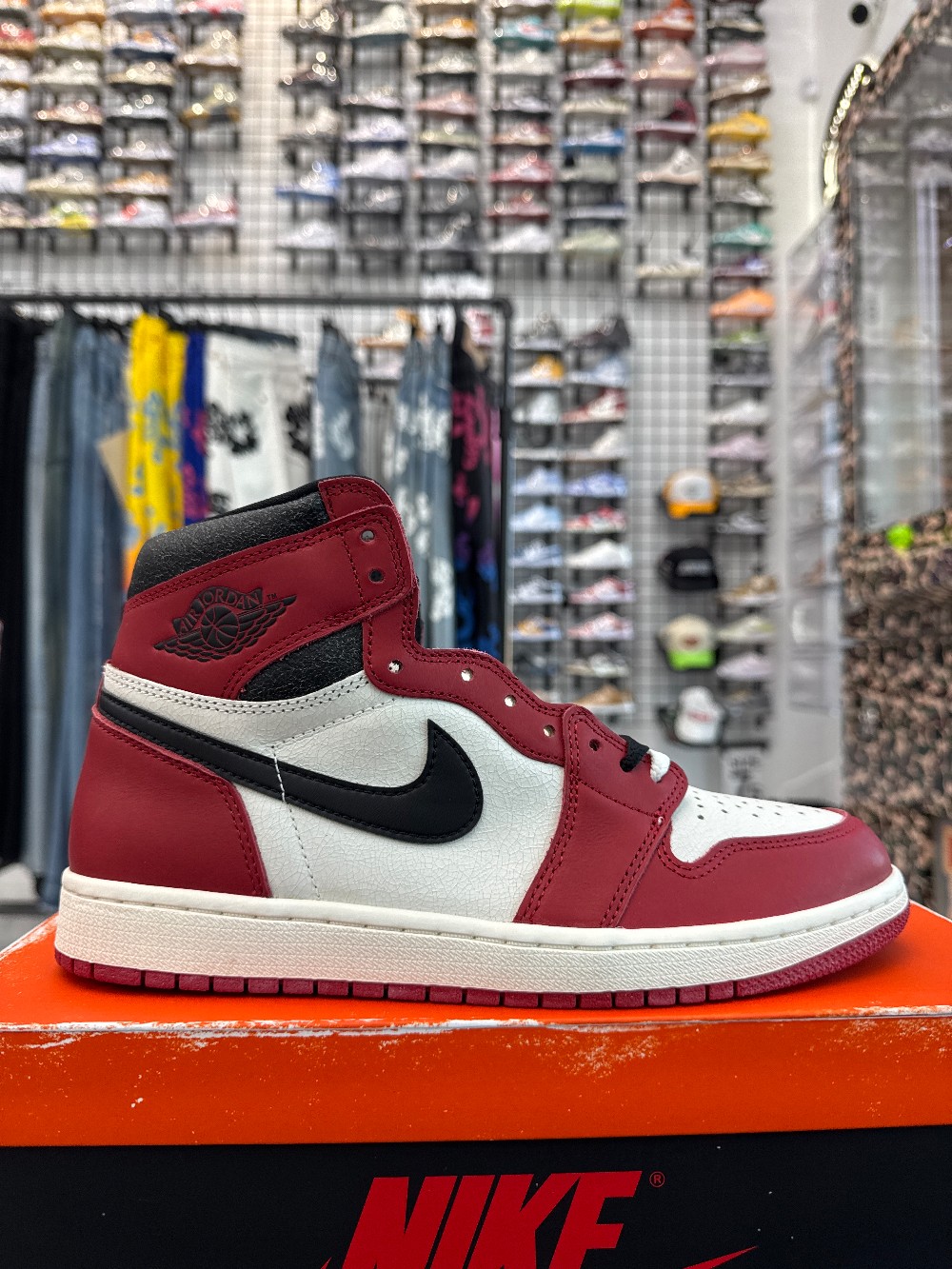 AJ 1 - CHICAGO LOST AND FOUND