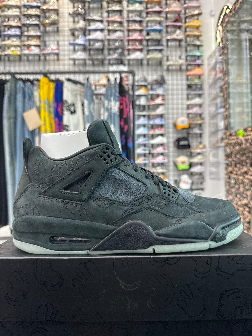 AJ 4 X KAWS - BLACK