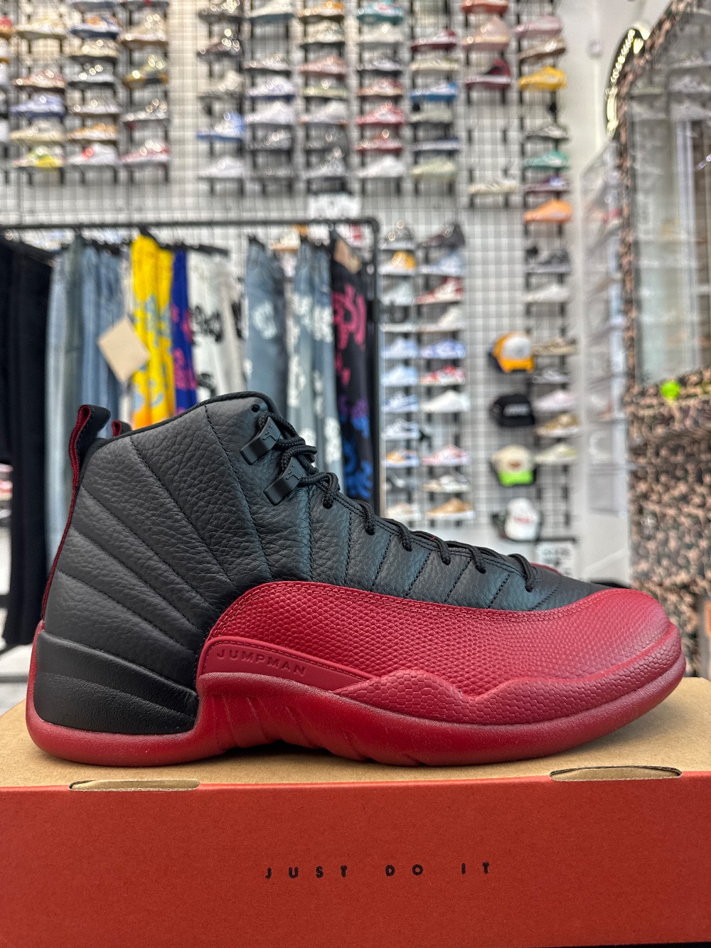 AJ 12 - FLU GAME (2025)