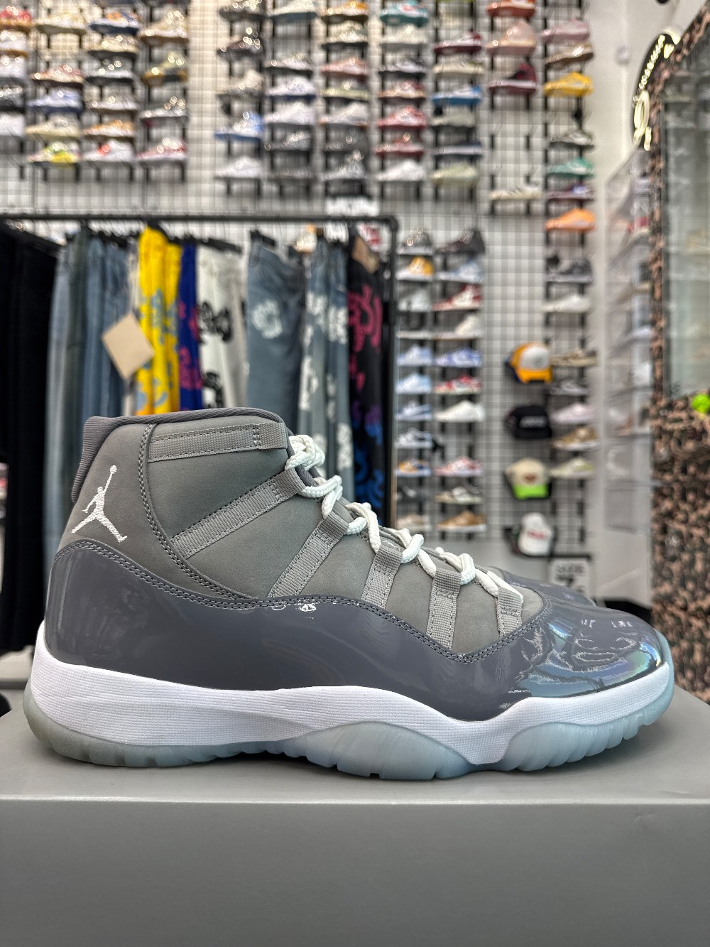 *USED* AJ 11 - COOL GREY (2021)