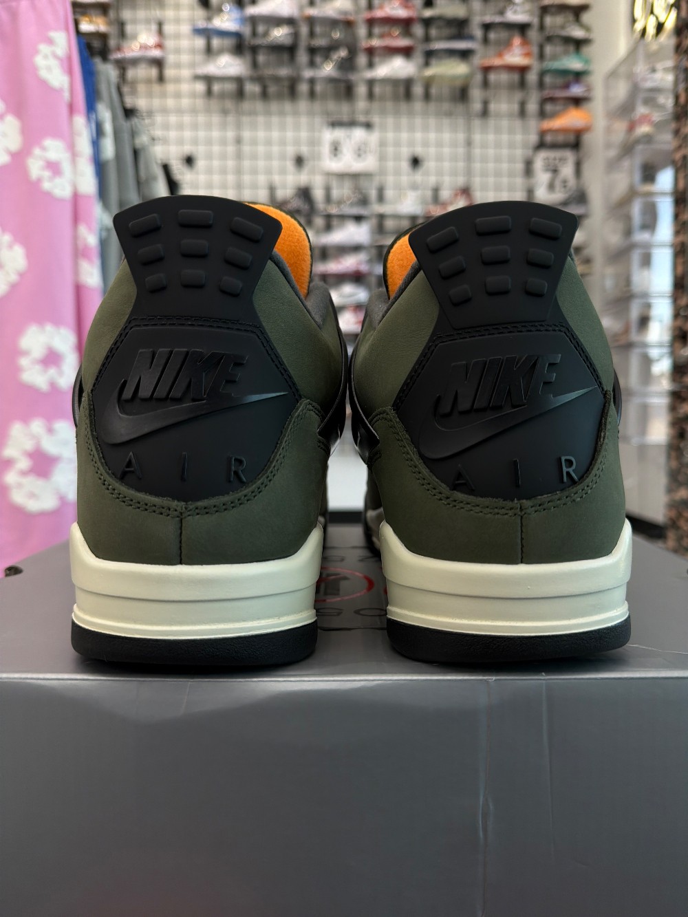 *VNDS* AJ 4 - UNDEFEATED (2025)
