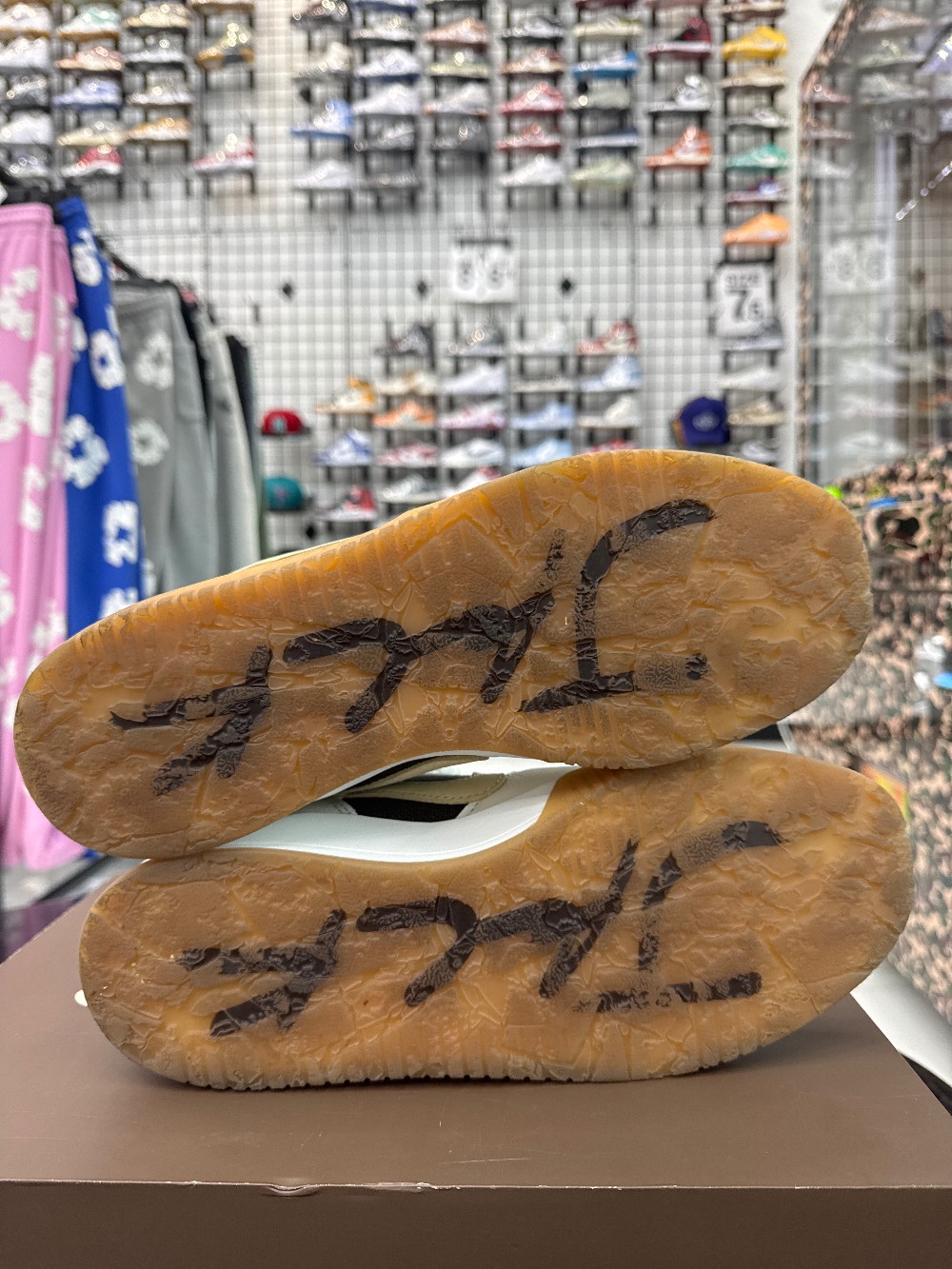 *USED* JORDAN X TRAVIS SCOTT JUMPMAN JACK - SAIL