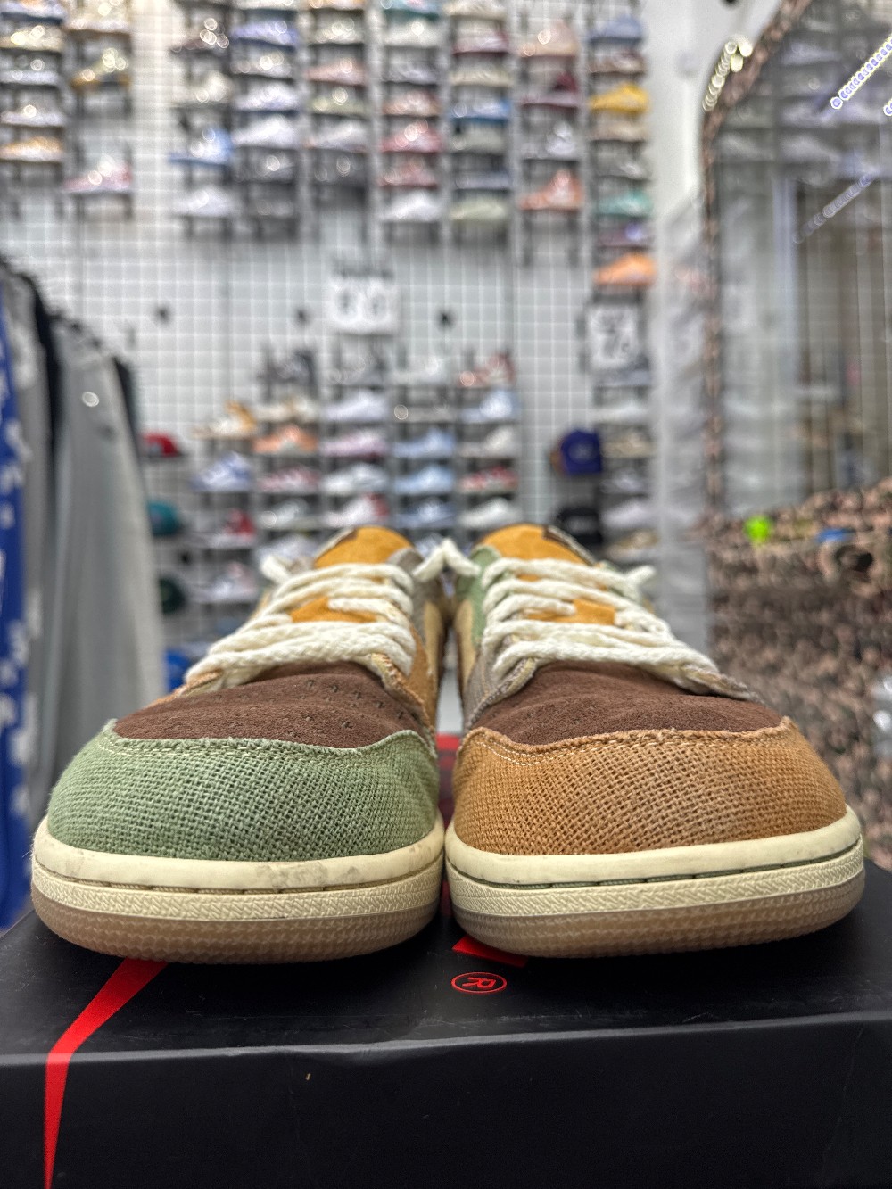 *USED* AJ 1 LOW X ZION WILLIAMSON - VOODOO