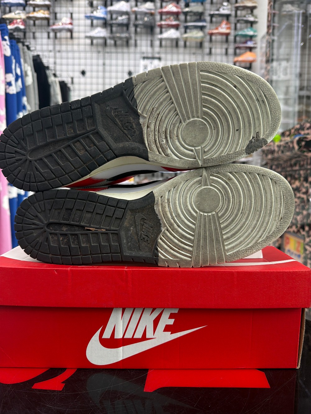 *USED* NIKE DUNK LOW - CHICAGO SPLIT