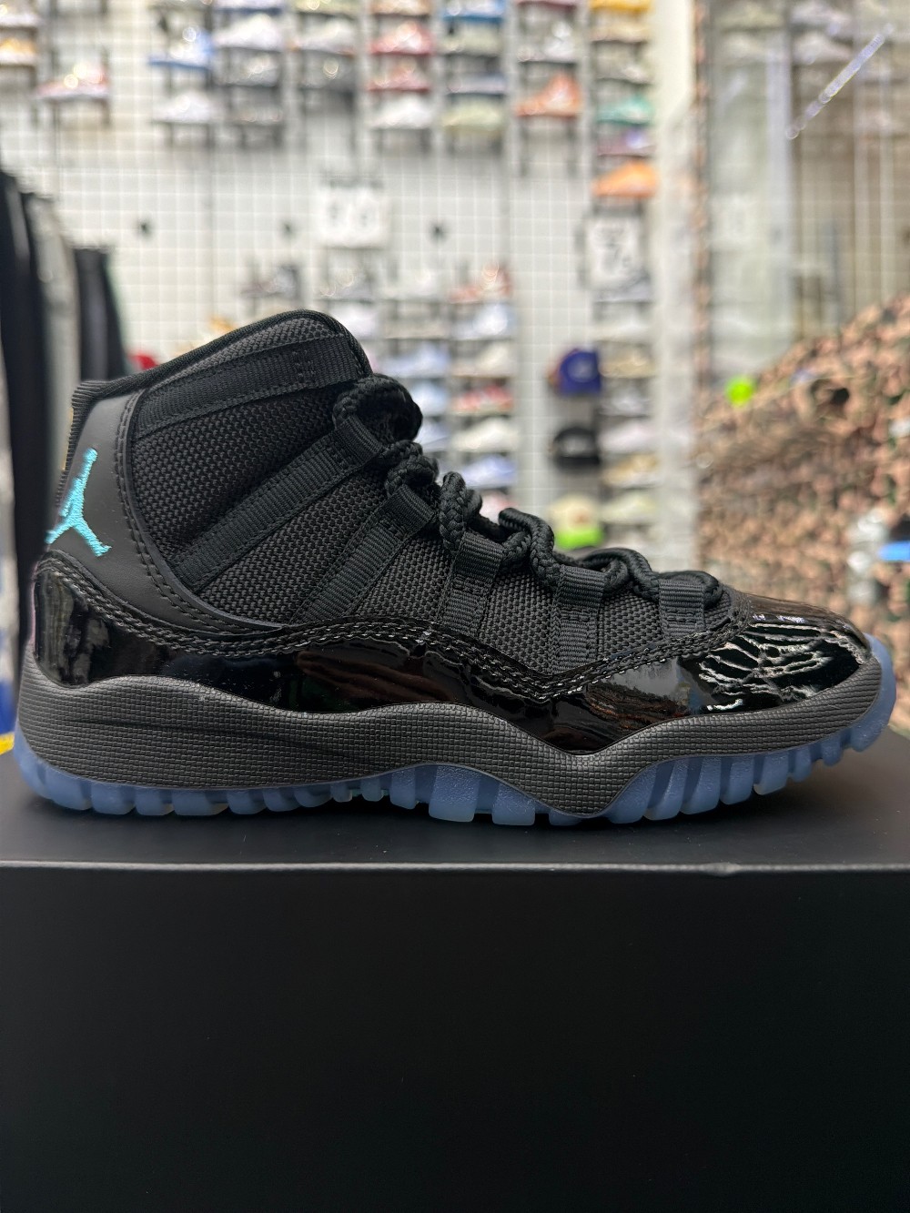 AJ 11 (PS) - GAMMA BLUE (2025)