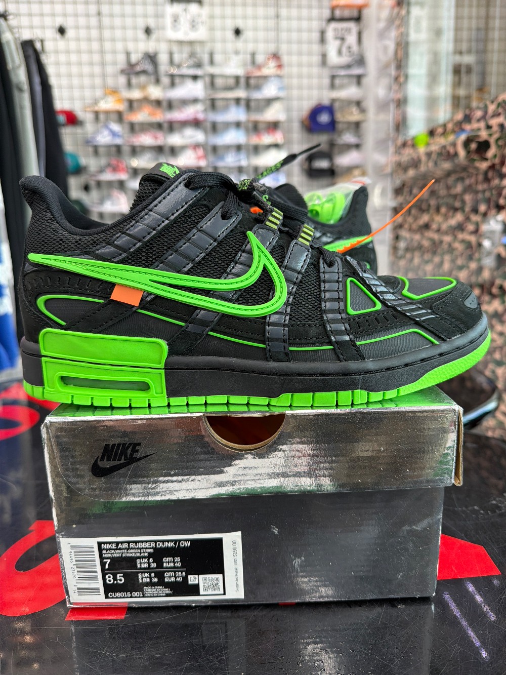 *VNDS* NIKE X OFF-WHITE AIR RUBBER DUNK - GREEN STRIKE