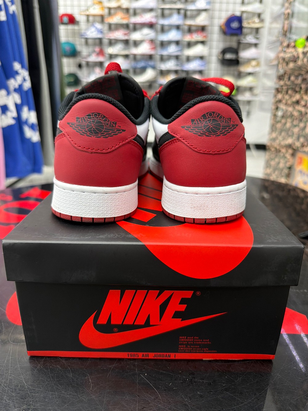 *USED* AJ 1 LOW OG (GS) - BLACK TOE