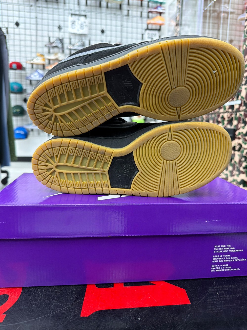 *USED* NIKE SB DUNK LOW - FOG