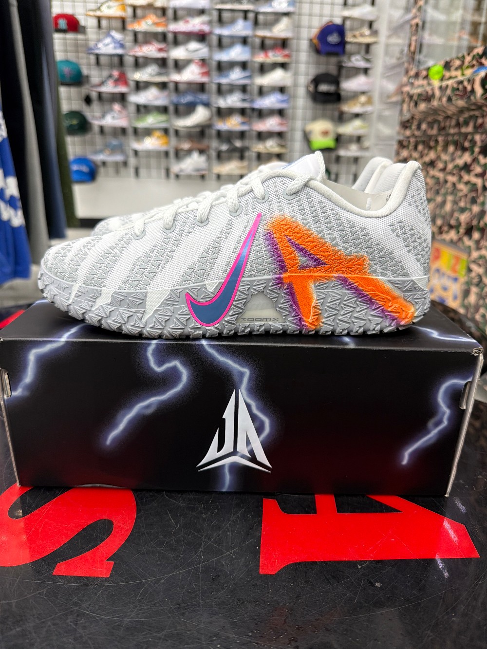 *USED* NIKE JA 3 (GS) - LIGHT SHOW