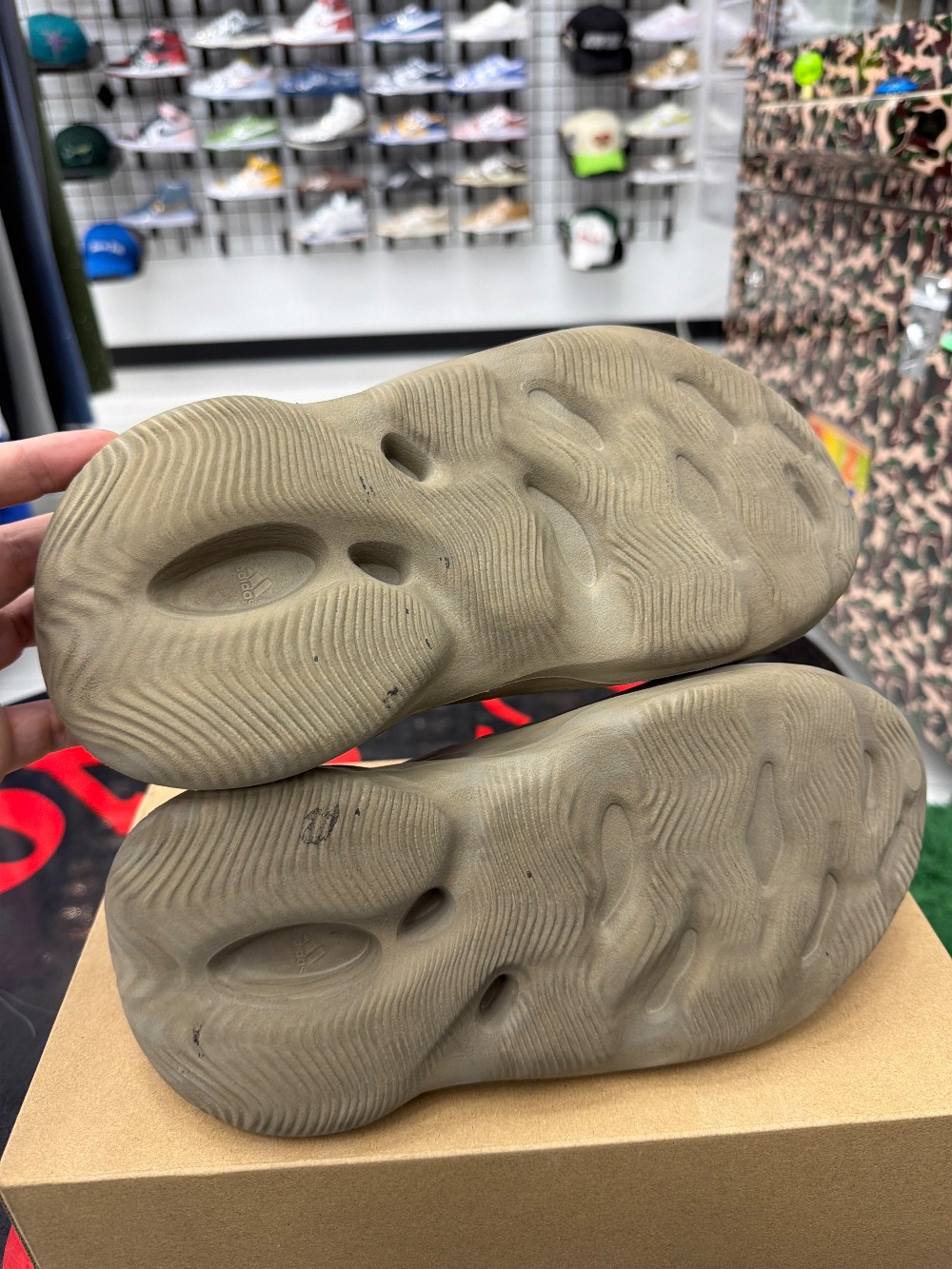 *USED* YEEZY FOAM RNR - STONE SAGE