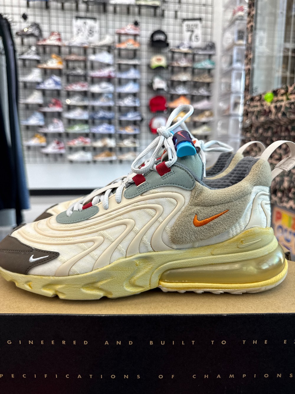 *USED* AIR MAX 270 X TRAVIS SCOTT - CACTUS TRAILS