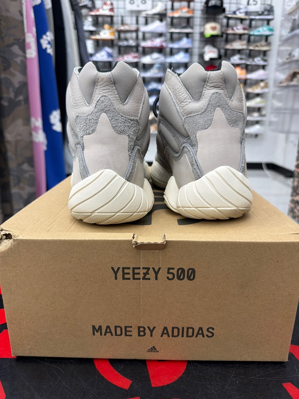 *USED* YEEZY 500 BOOST HIGH - MIST STONE