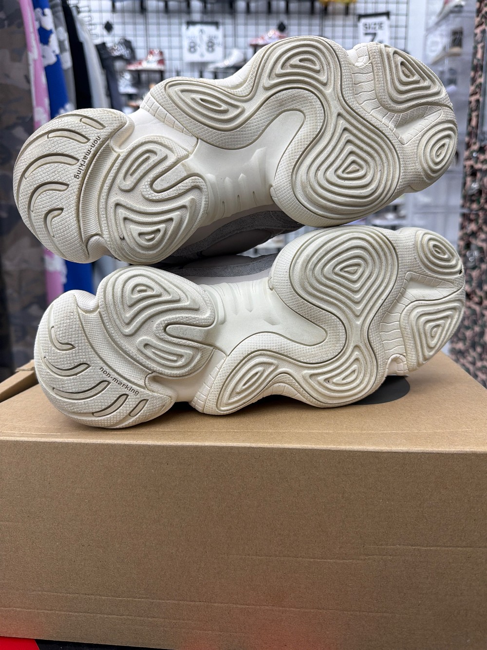 *USED* YEEZY 500 BOOST HIGH - MIST STONE