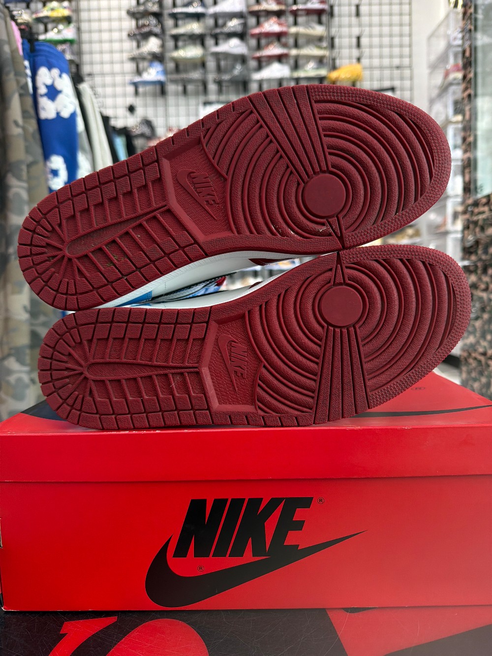 *USED* AJ 1 - FEARLESS UNC CHICAGO