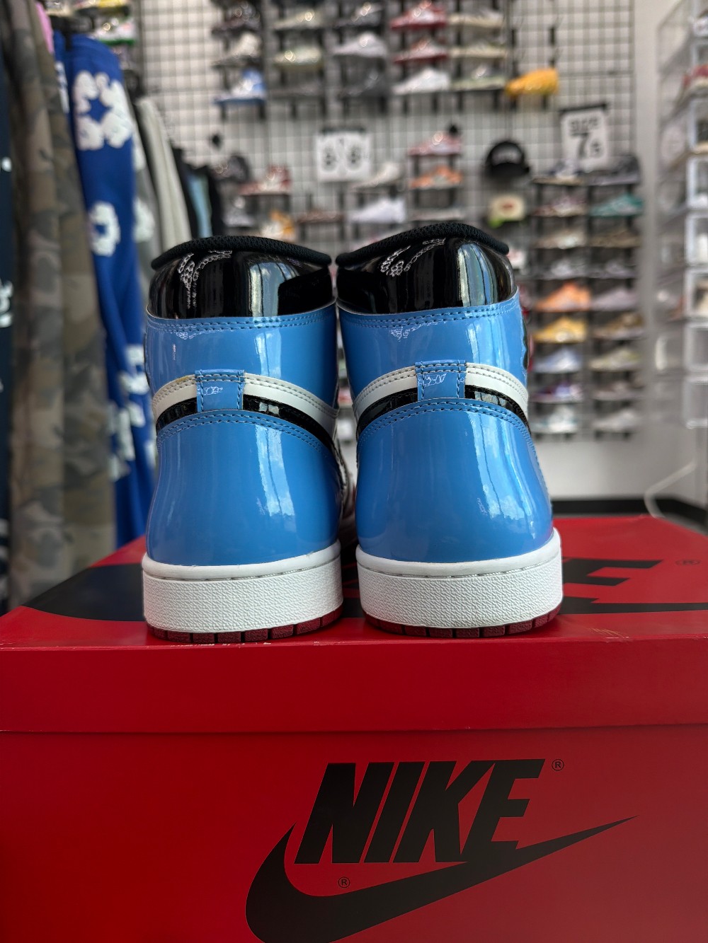 *USED* AJ 1 - FEARLESS UNC CHICAGO