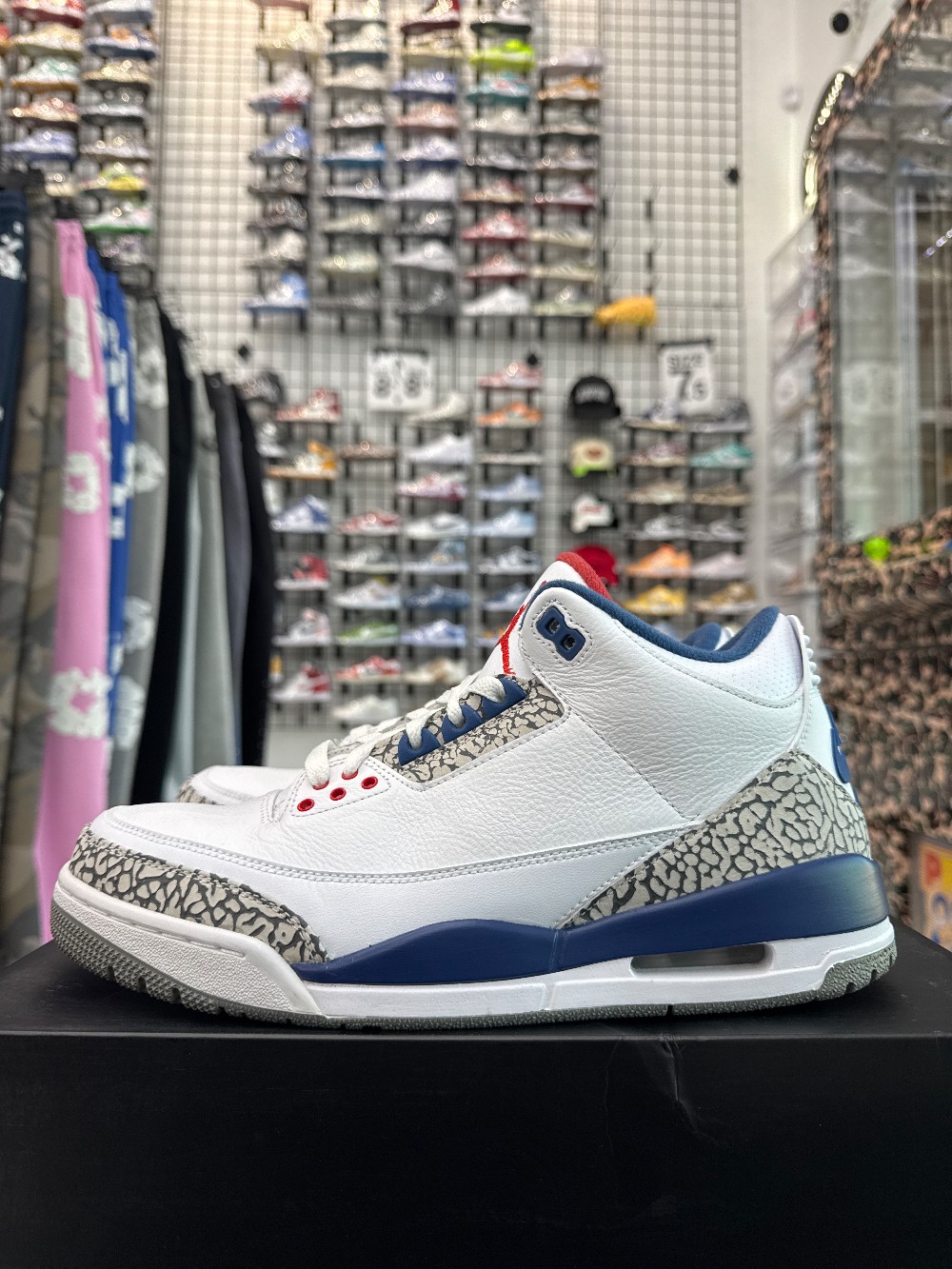 *USED* AJ 3 - TRUE BLUE (2016)