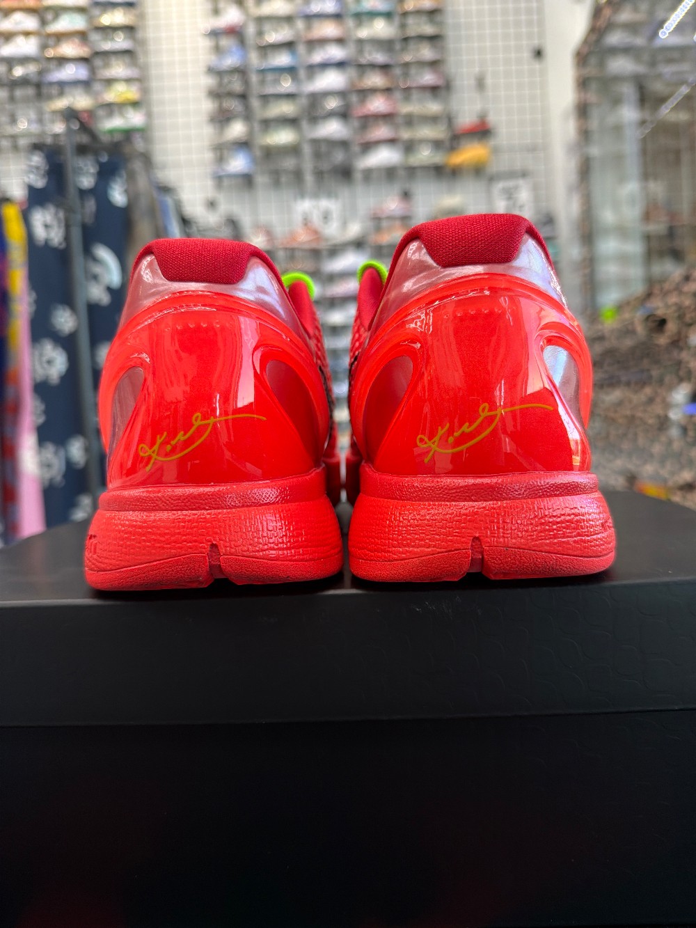 *USED* NIKE KOBE 6 PROTRO - REVERSE GRINCH