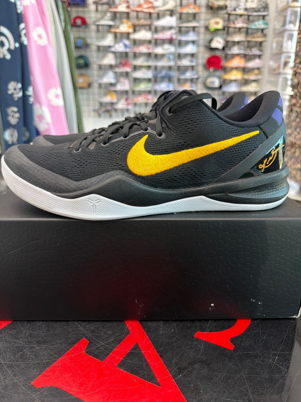 *USED* NIKE KOBE 8 PROTRO - LAKERS AWAY