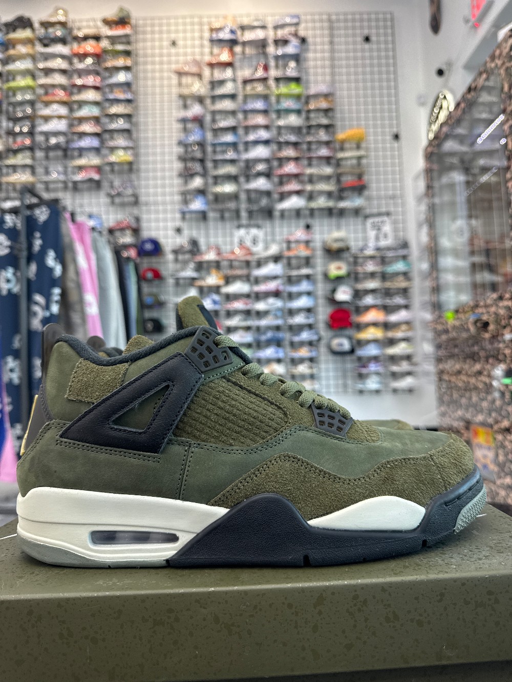 *USED* AJ 4 SE - CRAFT MEDIUM OLIVE