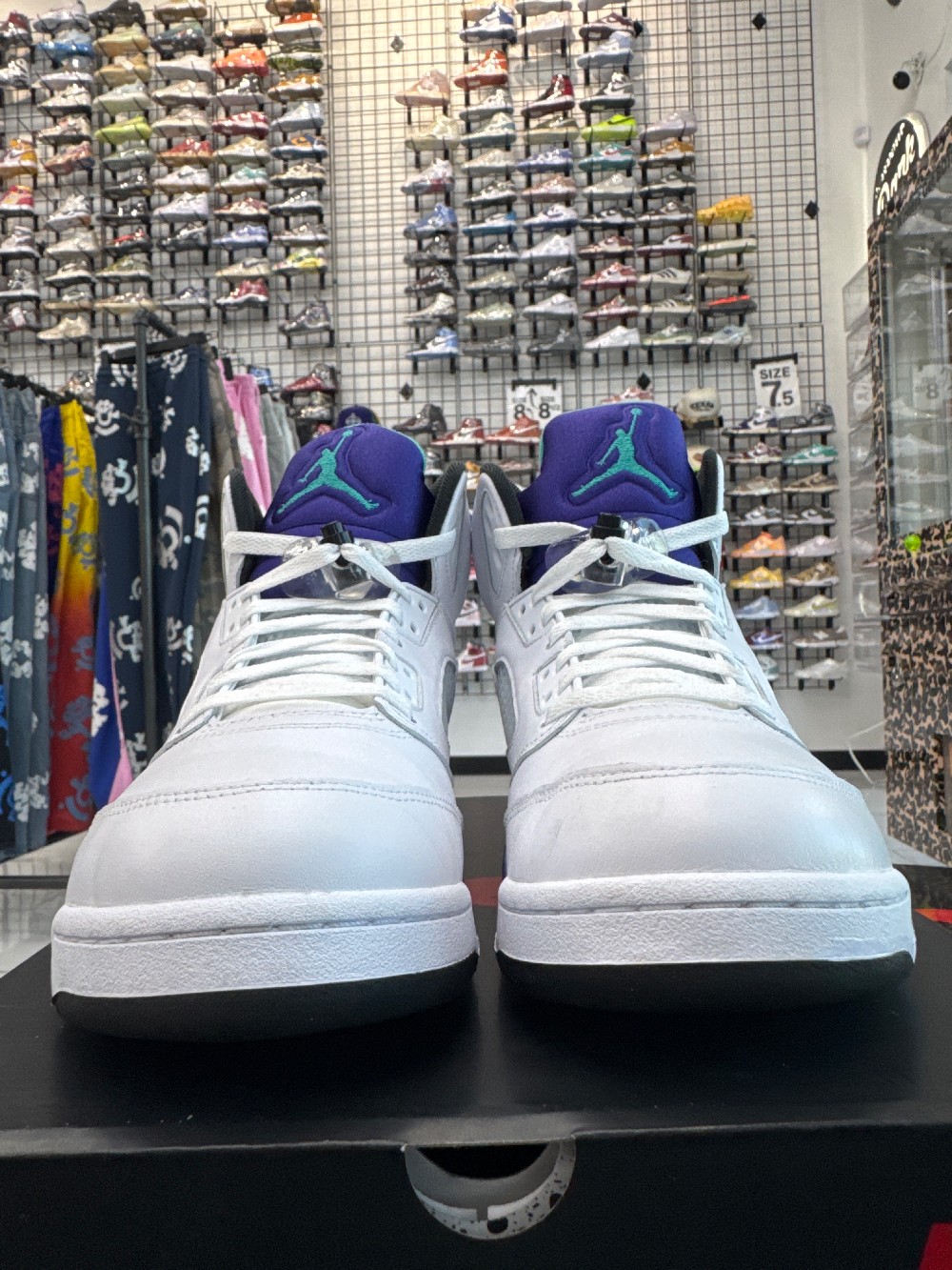 *USED* AJ 5 - GRAPE (2025)