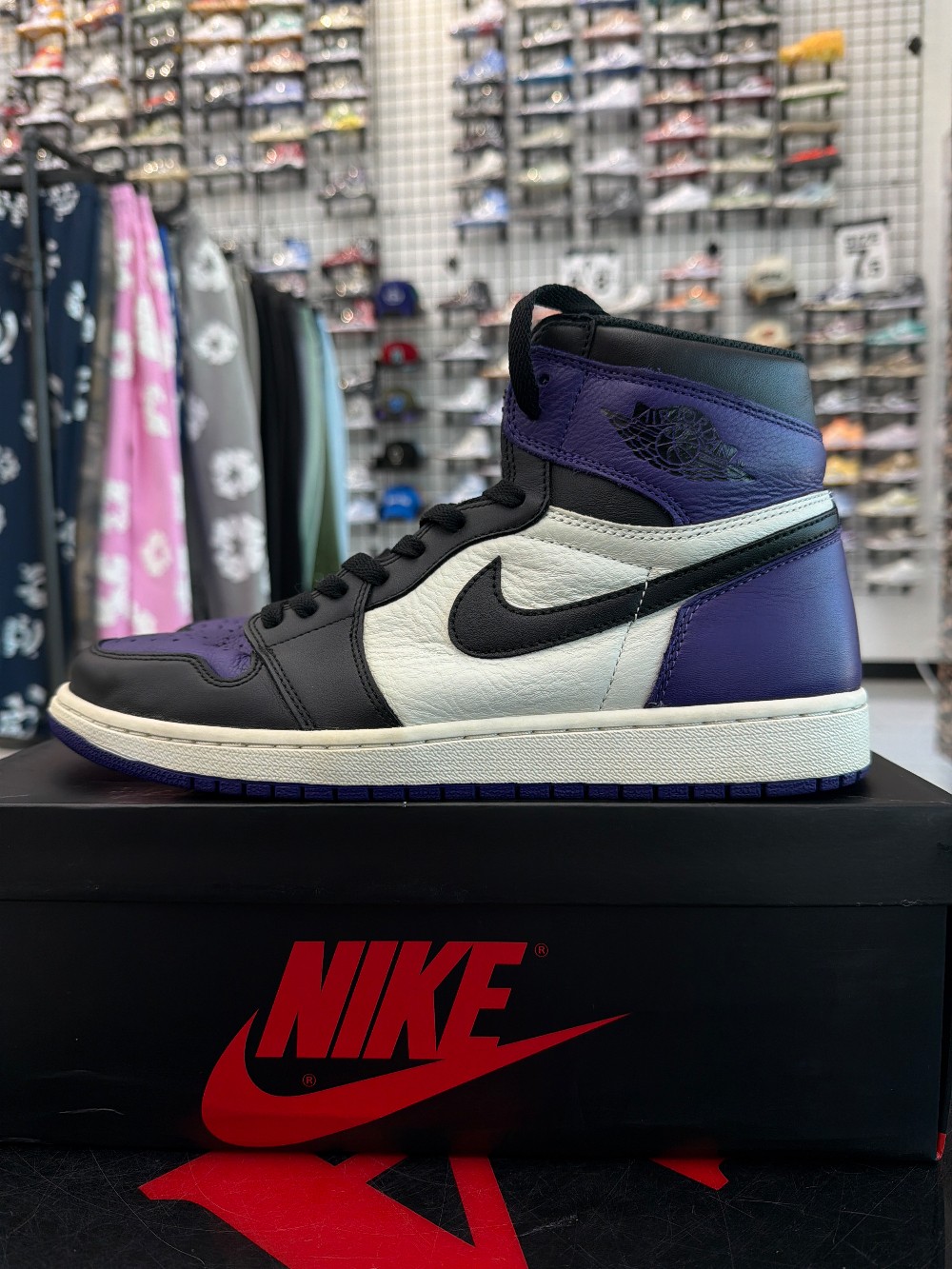 *USED* AJ 1 - COURT PURPLE