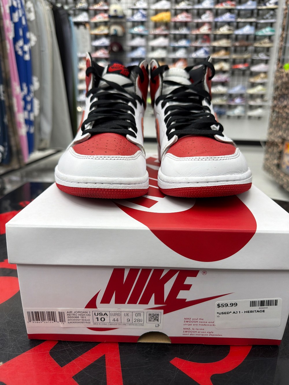 *USED* AJ 1 - HERITAGE