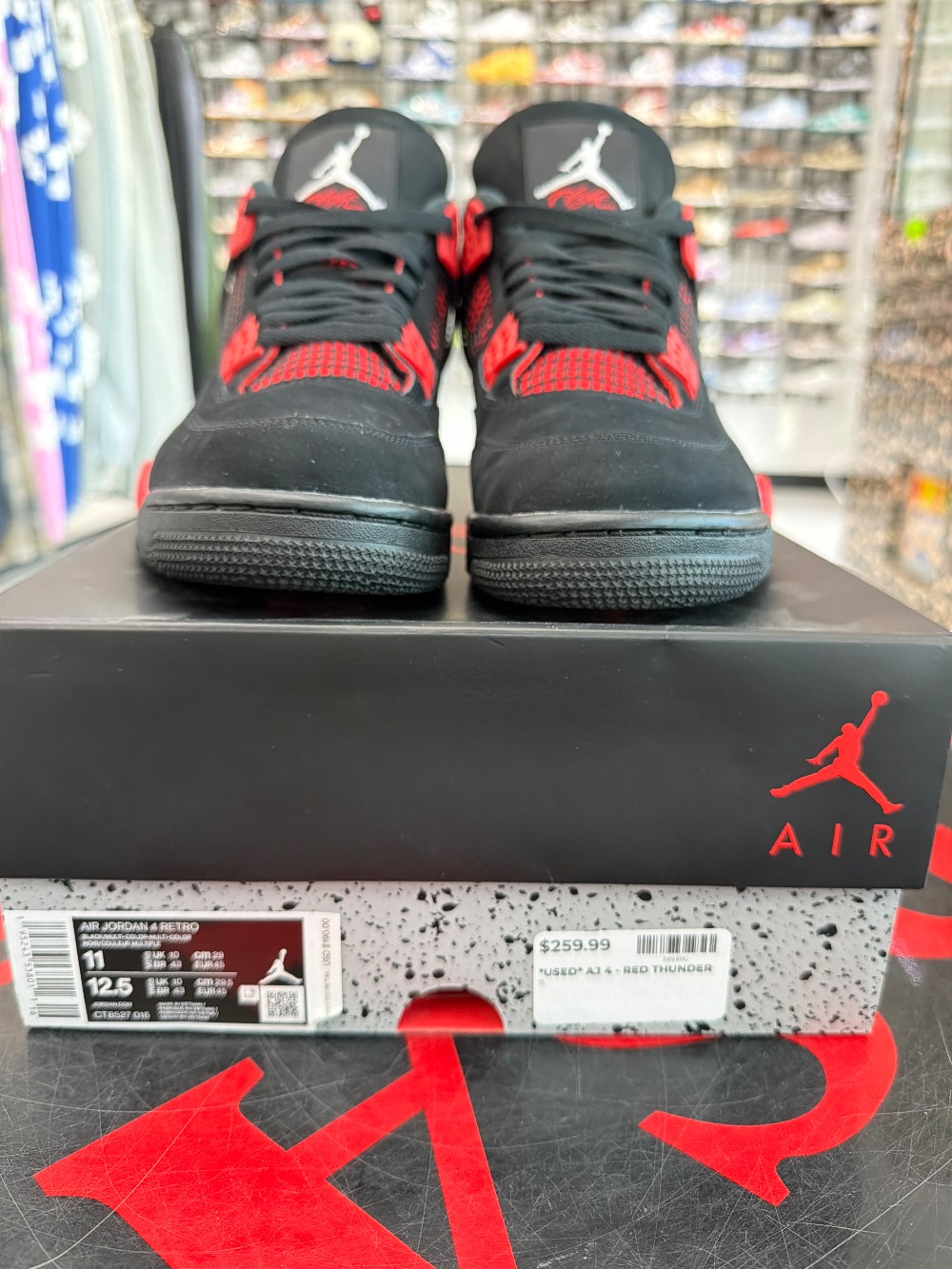 *USED* AJ 4 - RED THUNDER