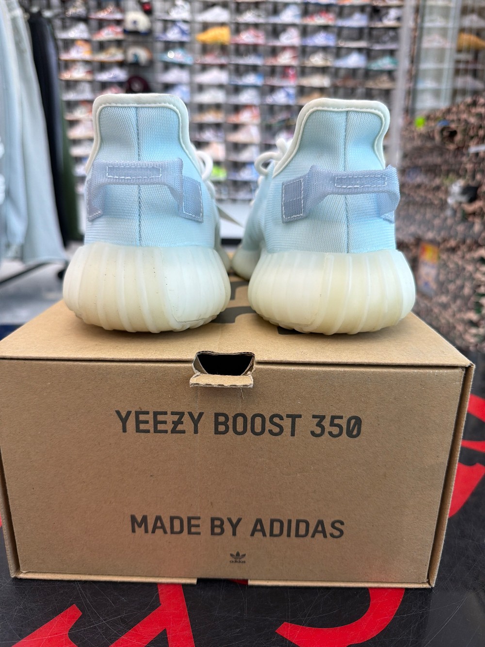 *USED* YEEZY 350 V2 - MONO ICE