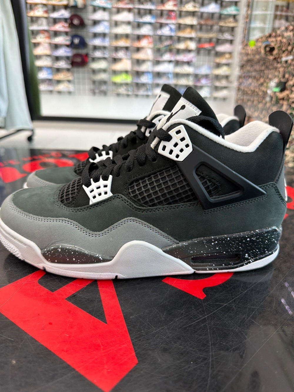 *USED/NO BOX* AJ 4 - FEAR (2024)