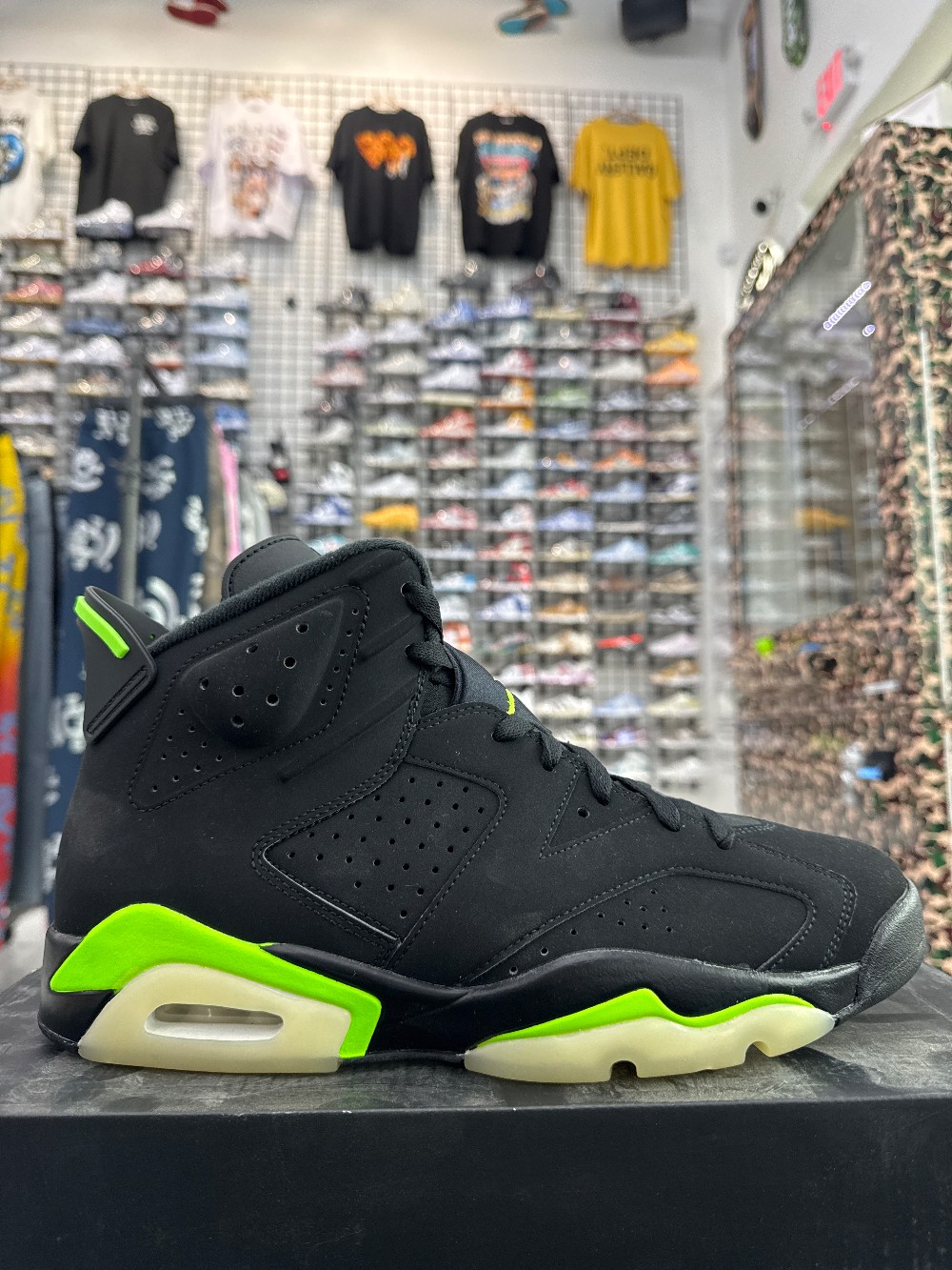 AJ 6 - ELECTRIC GREEN (2021)