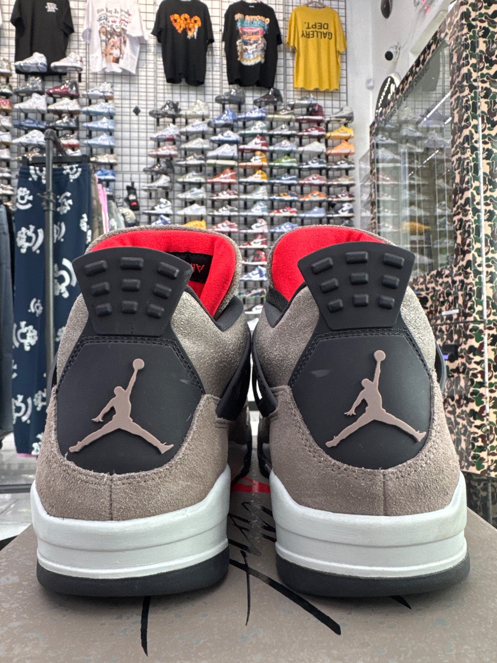 *USED* AJ 4 - TAUPE HAZE (2021)