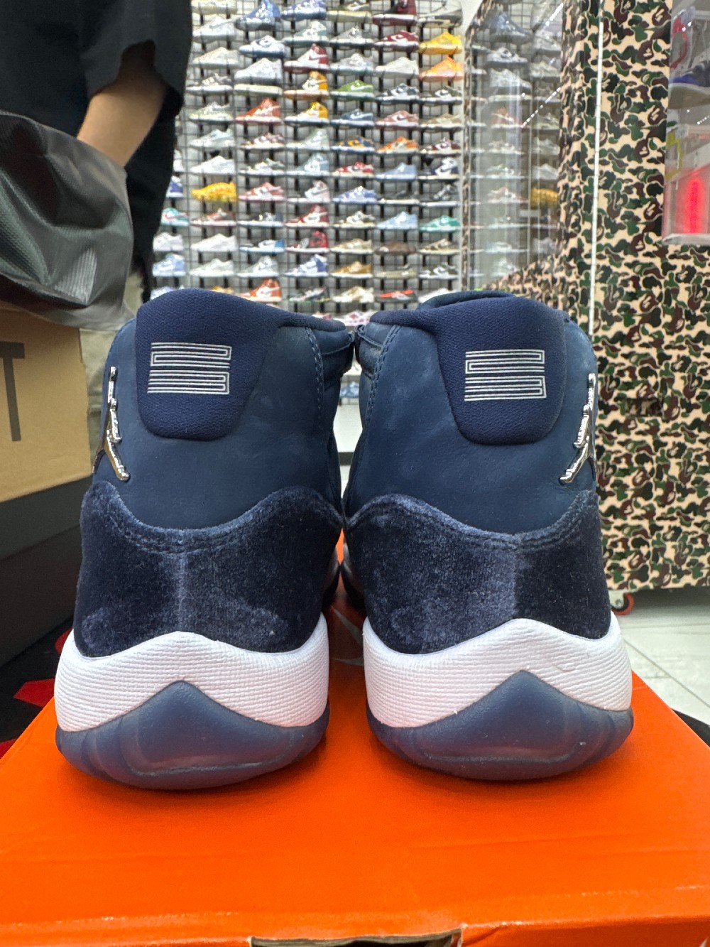 *USED/REP. BOX* AJ 11 (W) - MIDNIGHT NAVY
