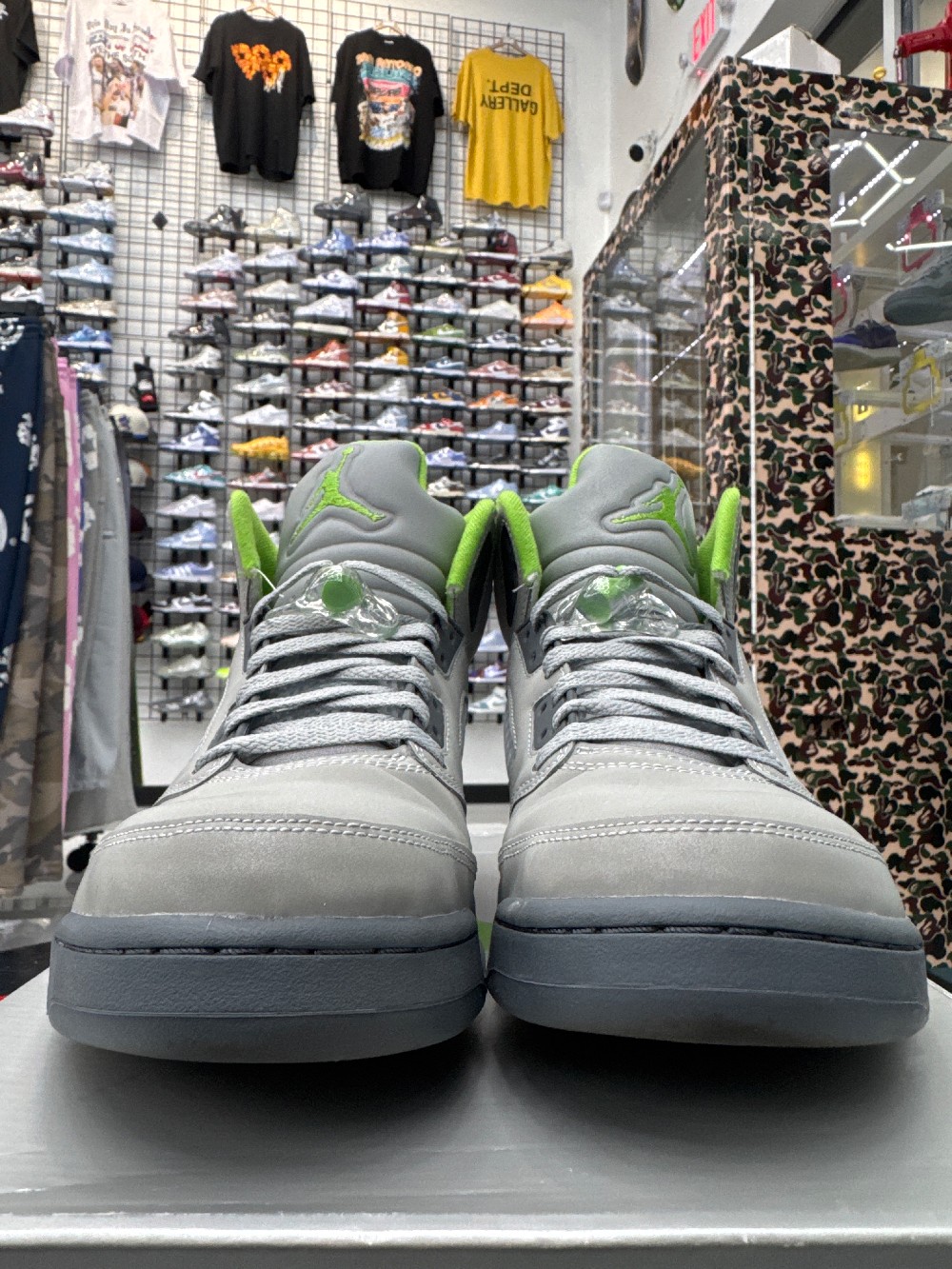 *USED* AJ 5 - GREEN BEAN (2022)