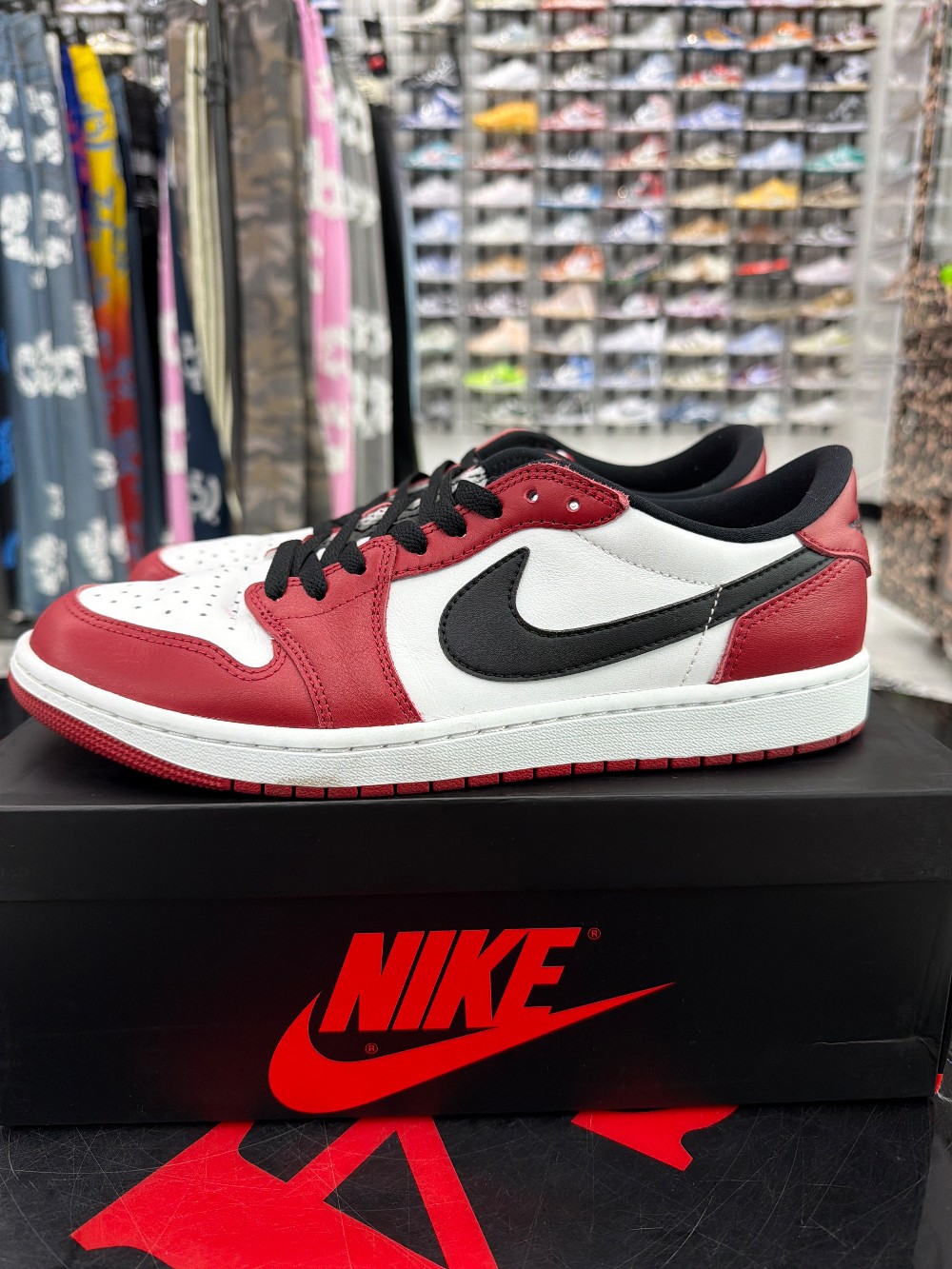 *USED* AJ 1 LOW - CHICAGO (2025)