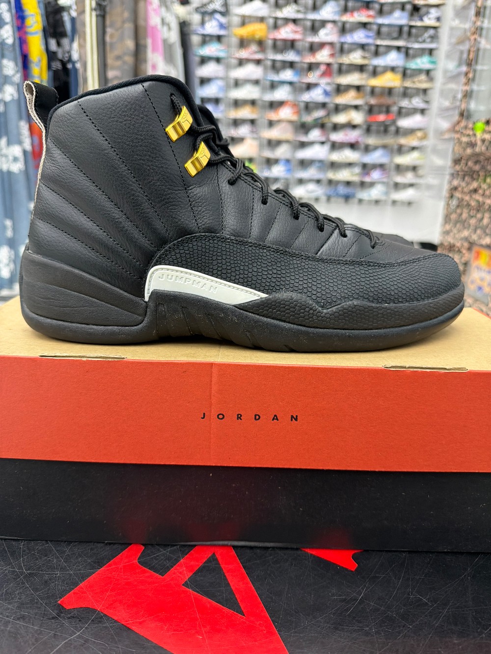 *USED* AJ 12 - THE MASTER